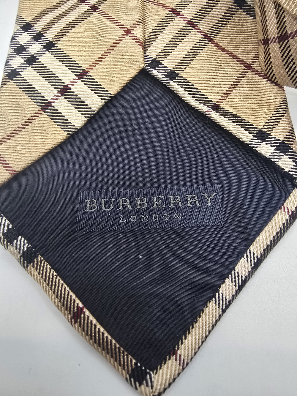 Burberry Nova Tan Plaid Silk Tie with Black & Red Accents - Picture 2 of 6